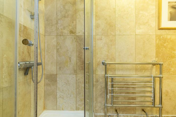 Stunning Sharers House Bransdale Close, West Hampstead